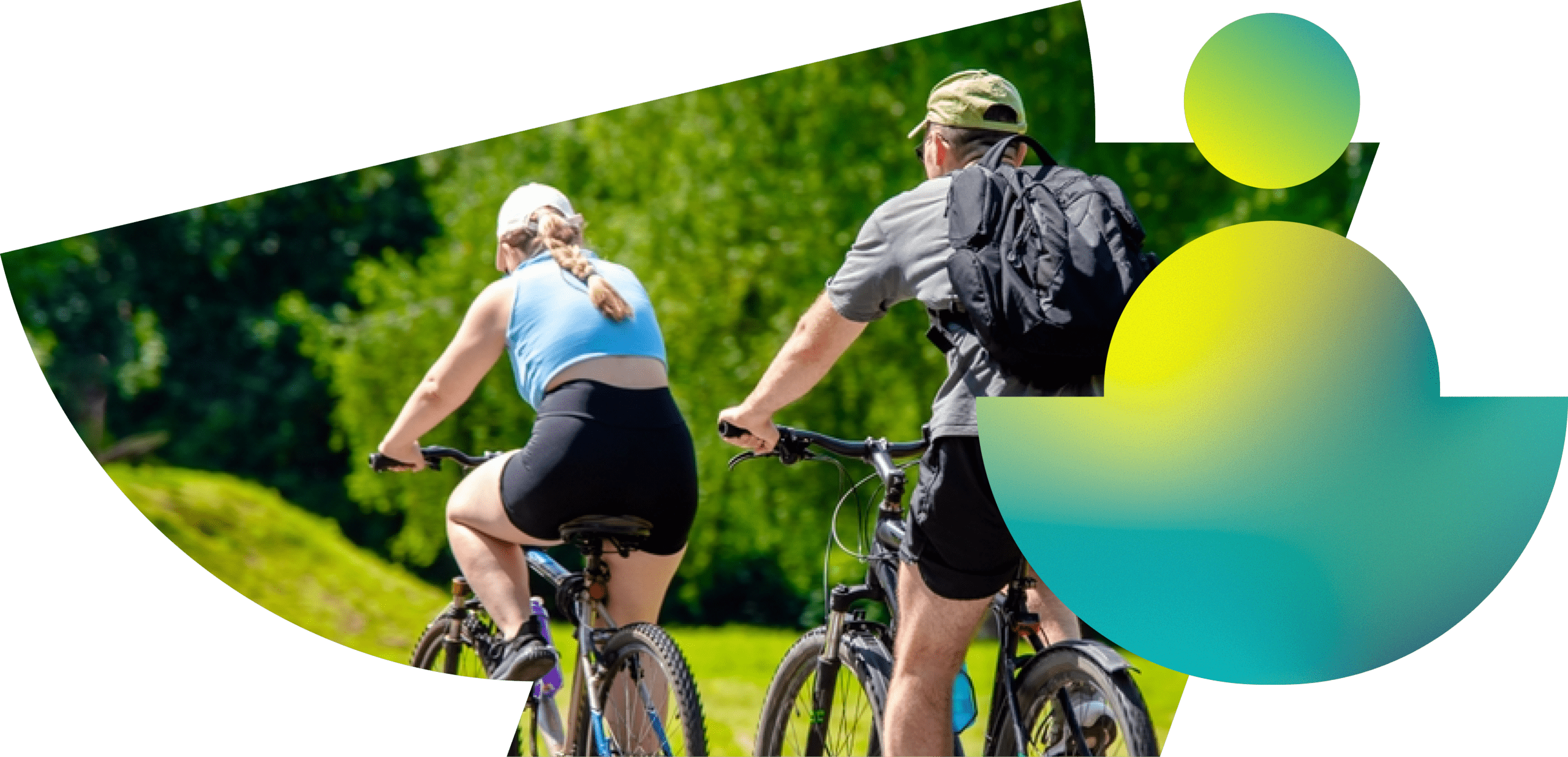 Personne entrant de faire du vélo dans la campagne mayennais